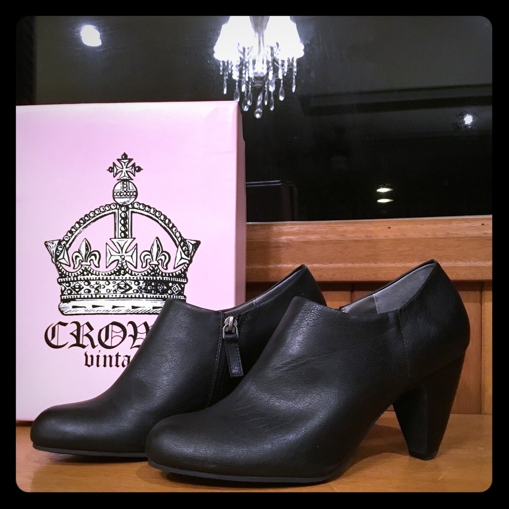 Crown Vintage Wendy Bootie